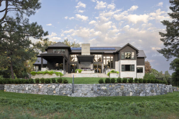 EMR_Exteriorrear0294