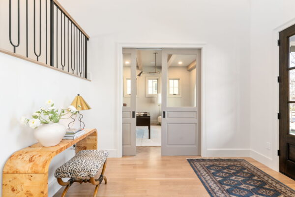 12-web-or-mls-033-916 S High St