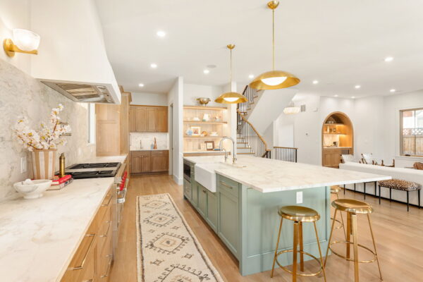 29-web-or-mls-049-916 S High St