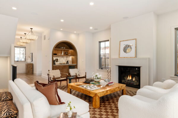 35-web-or-mls-073-916 S High St