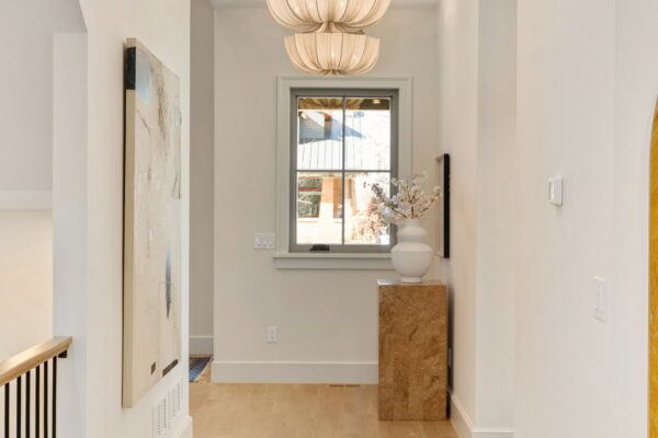 80-web-or-mls-081-916 S High St